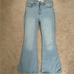 Hollister High Rise Curvy Vintage Flare Jeans Western